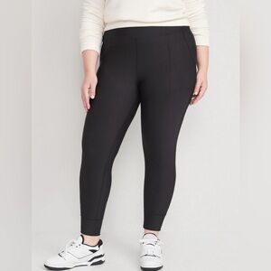 High-Waisted Powersoft 7/8 Joggers